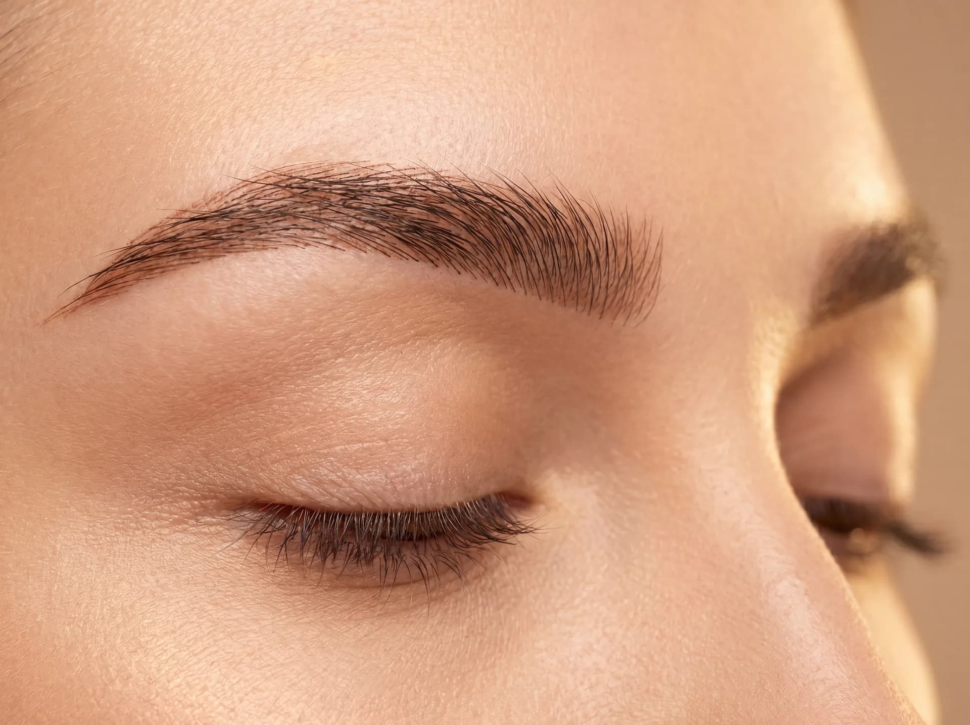 Microblading wenkbrauwen resultaat — Gwyneth PMU Zoetermeer
